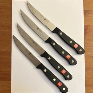 Wüsthof Gourmet Steak Knives Set of 4.